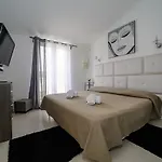 L'escale Szálloda