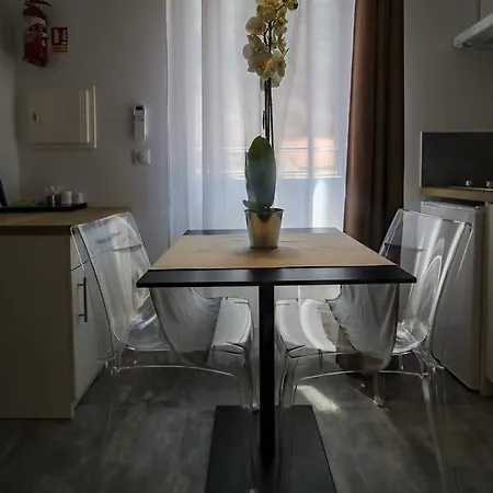 L'escale Bonifacio (Corsica)