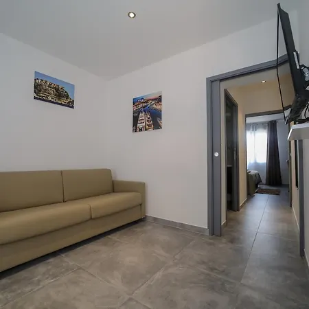 Hotel L'escale Bonifacio (Corsica)