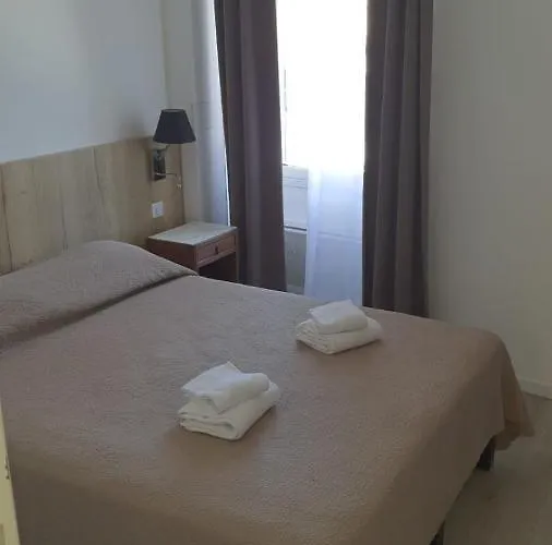 Hotel L'escale Bonifacio (Corsica)