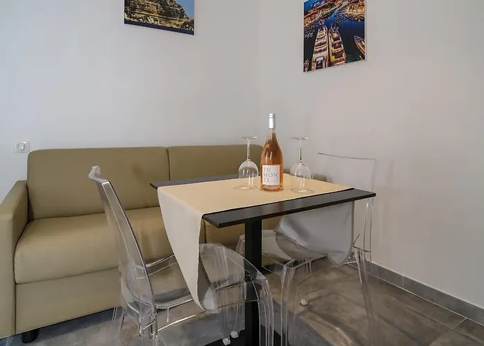 L'escale Hotel Bonifacio (Corsica)