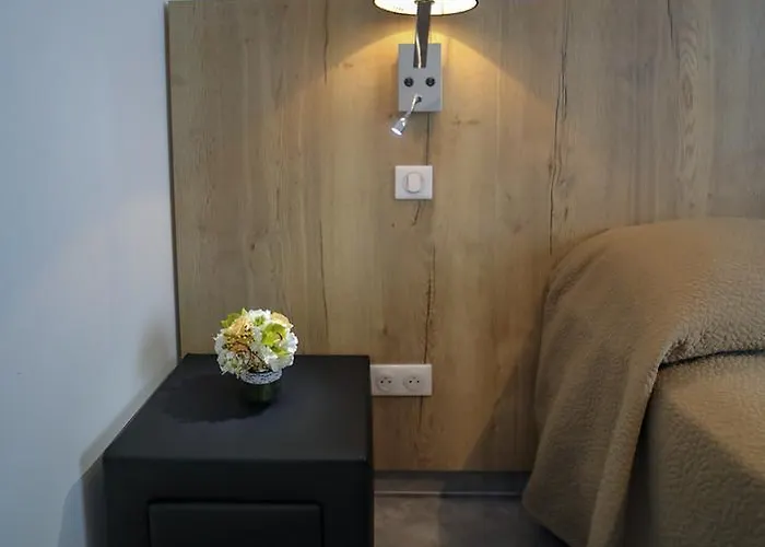 L'escale ボニファシオ